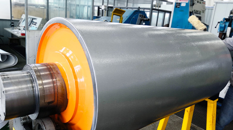 Industrielle Spiegelrollen gegenüber herkömmlichen Rollen: Was sind die Vorteile?